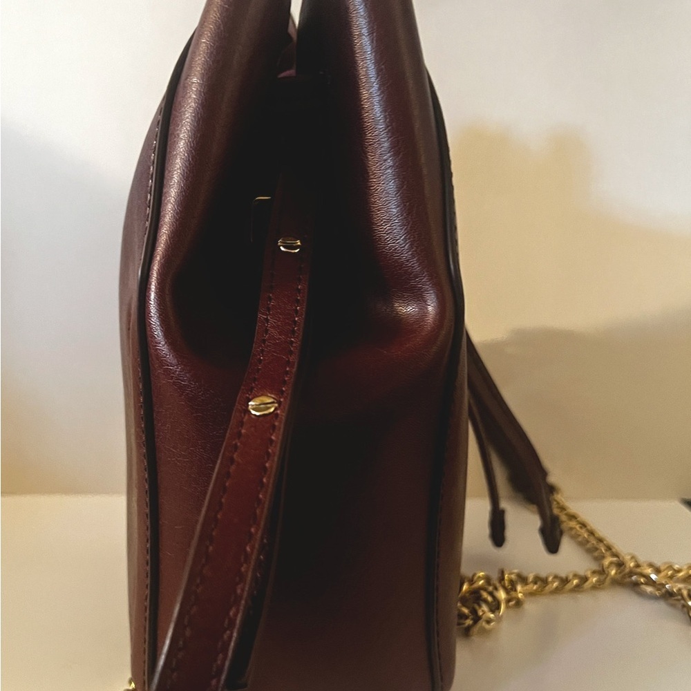 Matt & Nat Burgundy Bucket Bag - Picture 2 of 9